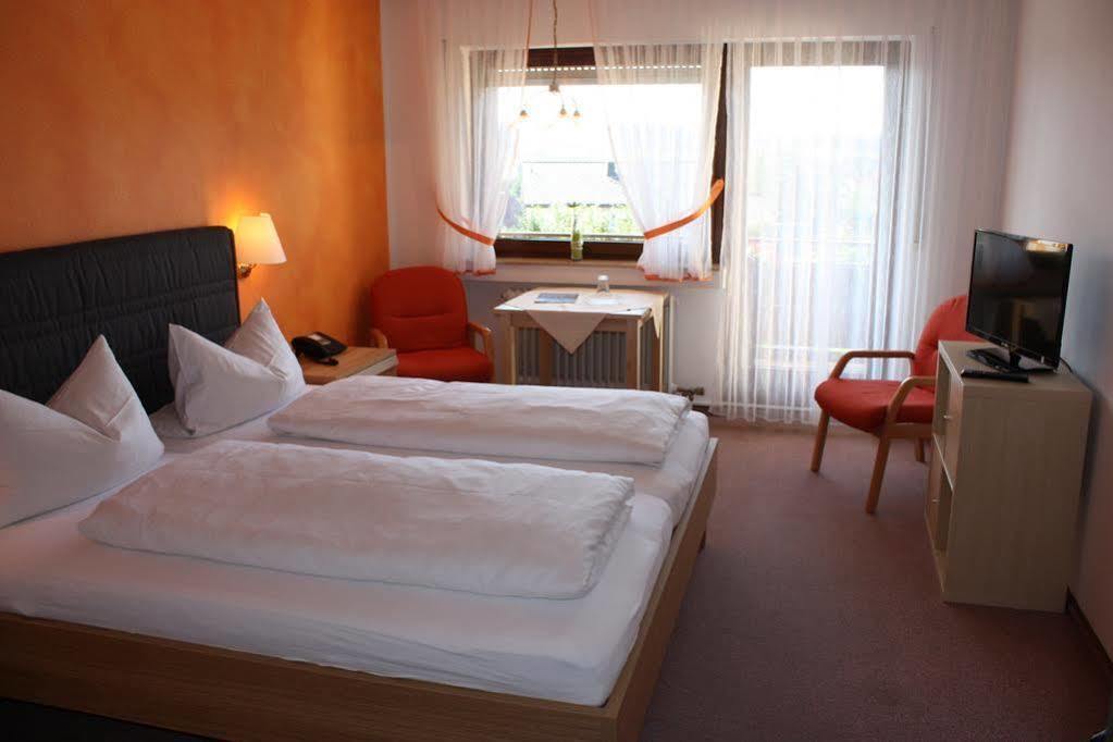 Hotel Panorama Waldachtal Buitenkant foto